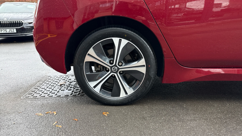 Nissan LEAF 160kW e+ Tekna 62kWh 5dr Auto Electric Hatchback